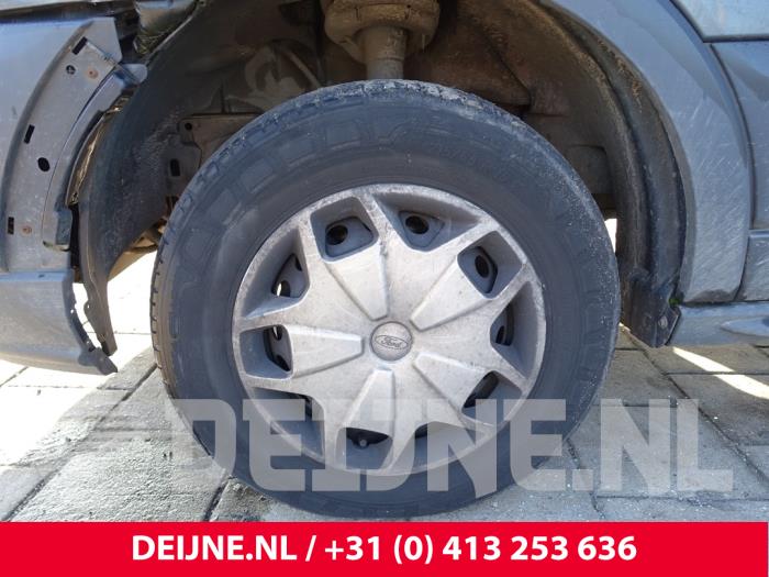 Ford Transit 2.2 TDCi 16V Samochód złomowany (2016, Granit)