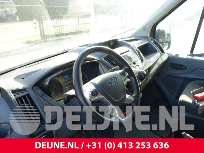 Ford Transit 2.2 TDCi 16V Samochód złomowany (2016, Granit)