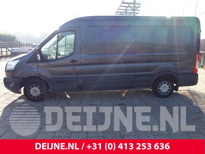 Ford Transit 2.2 TDCi 16V Samochód złomowany (2016, Granit)