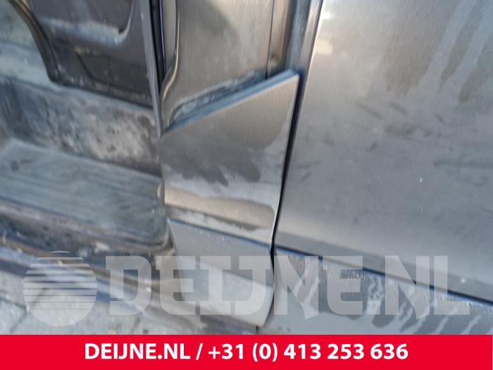 Ford Transit 2.2 TDCi 16V Samochód złomowany (2016, Granit)