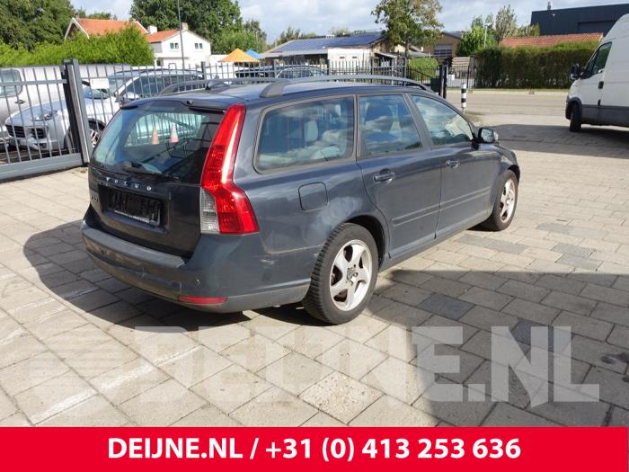 Volvo V50 1.6 D 16V Samochód złomowany (2008, Szary)