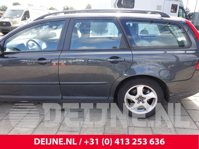 Volvo V50 1.6 D 16V Samochód złomowany (2008, Szary)