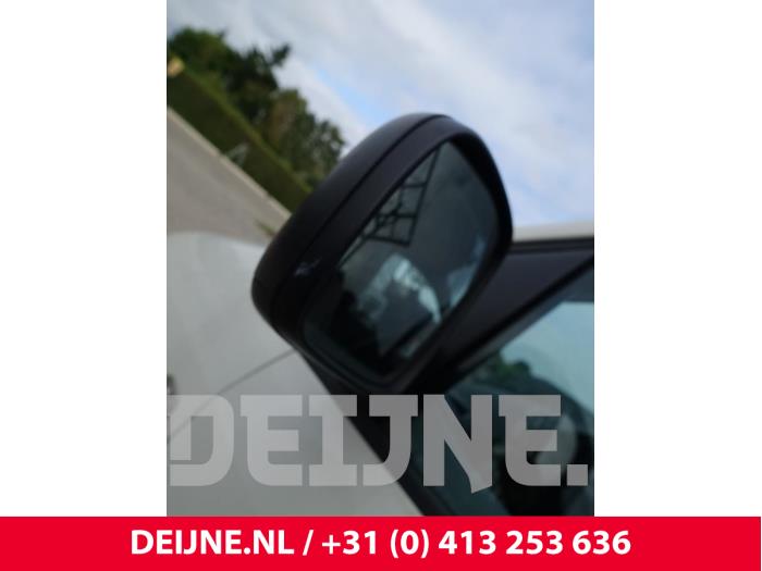 Volkswagen Caddy III 1.9 TDI Samochód złomowany (2004, Bialy)