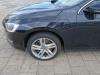 Volvo V60 I 2.4 D6 20V Plug-in Hybrid AWD Samochód złomowany (2014, Czarny)