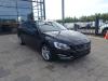 Volvo V60 I 2.4 D6 20V Plug-in Hybrid AWD Samochód złomowany (2014, Czarny)