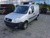 Fiat Doblo Cargo 1.3 D 16V Multijet DPF Samochód złomowany (2009, Srebrnoszary)