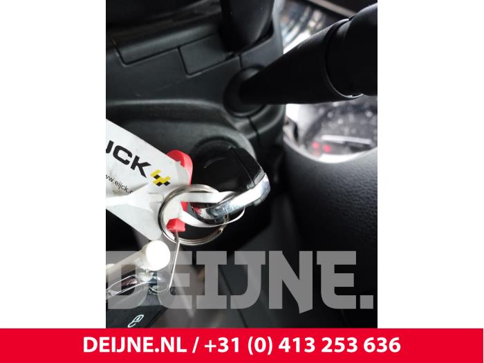 Citroen Jumpy 2.0 Blue HDI 145 Samochód złomowany (2022, Bialy)