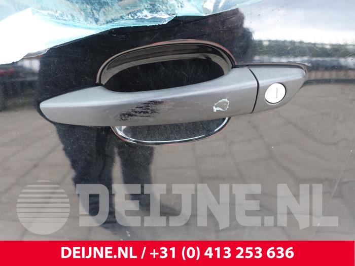Peugeot Partner 1.5 BlueHDi 100 Samochód złomowany (2020, Czarny)