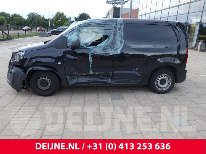Peugeot Partner 1.5 BlueHDi 100 Samochód złomowany (2020, Czarny)