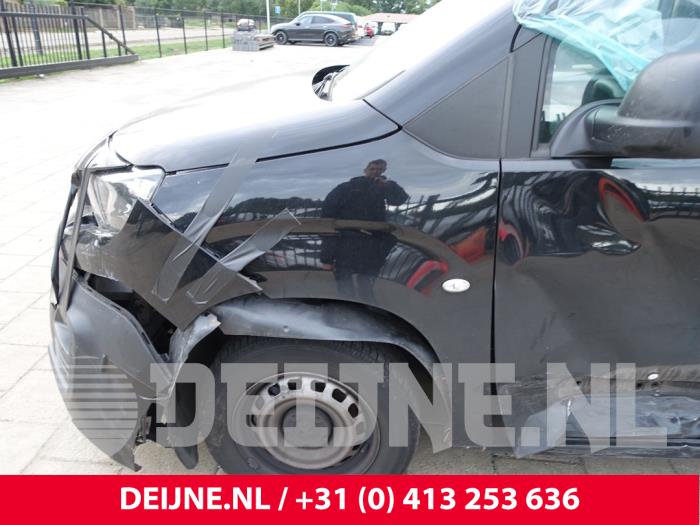 Peugeot Partner 1.5 BlueHDi 100 Samochód złomowany (2020, Czarny)