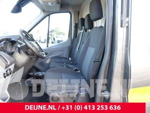 Ford Transit 2.0 TDCi 16V Eco Blue 170 Épave (2017, Foncé, Gris)