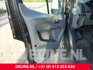 Ford Transit 2.0 TDCi 16V Eco Blue 170 Épave (2017, Foncé, Gris)