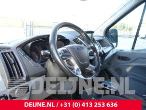 Ford Transit 2.0 TDCi 16V Eco Blue 170 Épave (2017, Foncé, Gris)