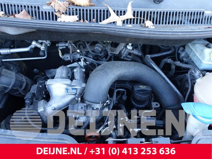 Volkswagen Transporter T5 2.0 BiTDI DRF Épave (2011, Métallisé, Gris argenté)