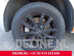Volkswagen Transporter T5 2.0 BiTDI DRF Épave (2011, Métallisé, Gris argenté)