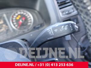 Volkswagen Transporter T5 2.0 BiTDI DRF Épave (2011, Métallisé, Gris argenté)