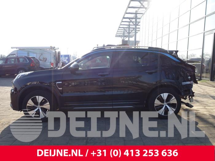 Lynk & Co 01 1.5 PHEV Vehículo de desguace (2021, Negro)