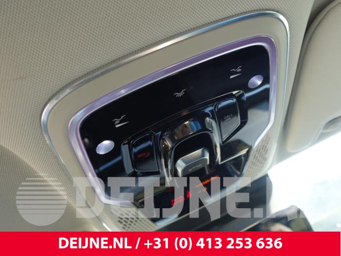 Lynk & Co 01 1.5 PHEV Vehículo de desguace (2021, Negro)