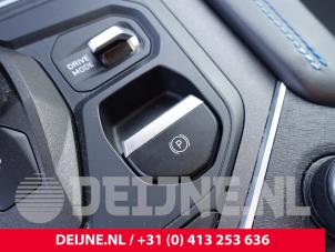 Lynk & Co 01 1.5 PHEV Vehículo de desguace (2021, Negro)