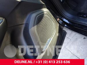 Lynk & Co 01 1.5 PHEV Vehículo de desguace (2021, Negro)