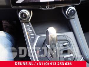 Lynk & Co 01 1.5 PHEV Vehículo de desguace (2021, Negro)