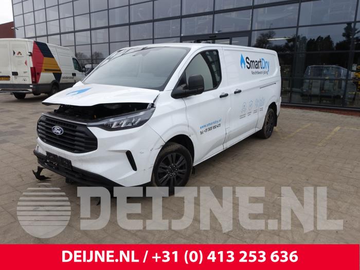 Ford Transit Custom 2.0 EcoBlue 170 Samochód złomowany (2024, Bialy)