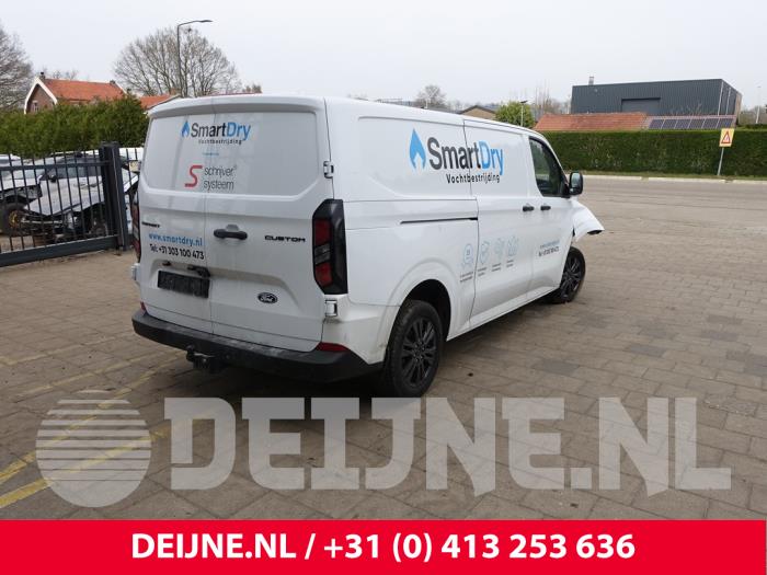 Ford Transit Custom 2.0 EcoBlue 170 Samochód złomowany (2024, Bialy)