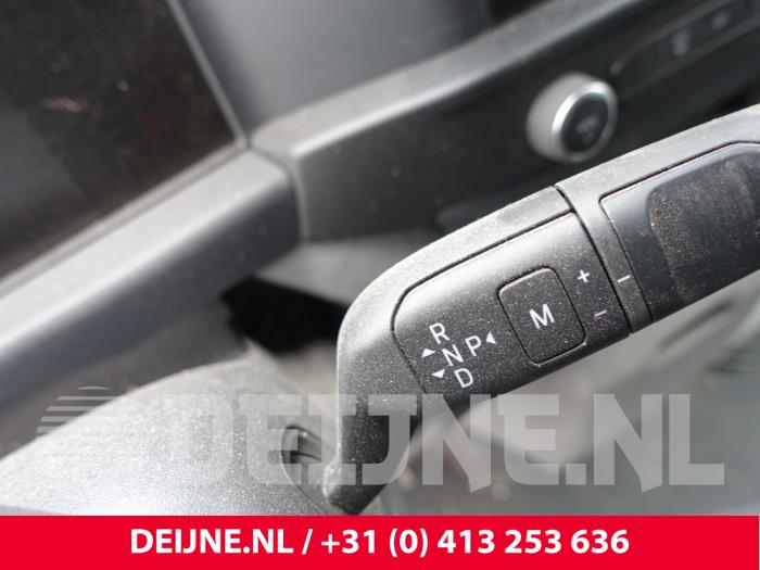 Ford Transit Custom 2.0 EcoBlue 170 Samochód złomowany (2024, Bialy)