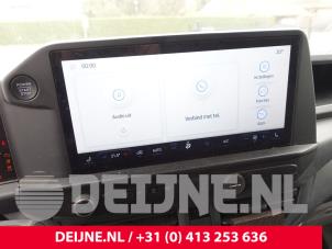 Ford Transit Custom 2.0 EcoBlue 170 Samochód złomowany (2024, Bialy)
