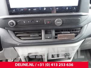 Ford Transit Custom 2.0 EcoBlue 170 Samochód złomowany (2024, Bialy)
