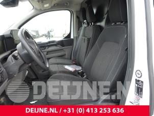 Ford Transit Custom 2.0 EcoBlue 170 Samochód złomowany (2024, Bialy)