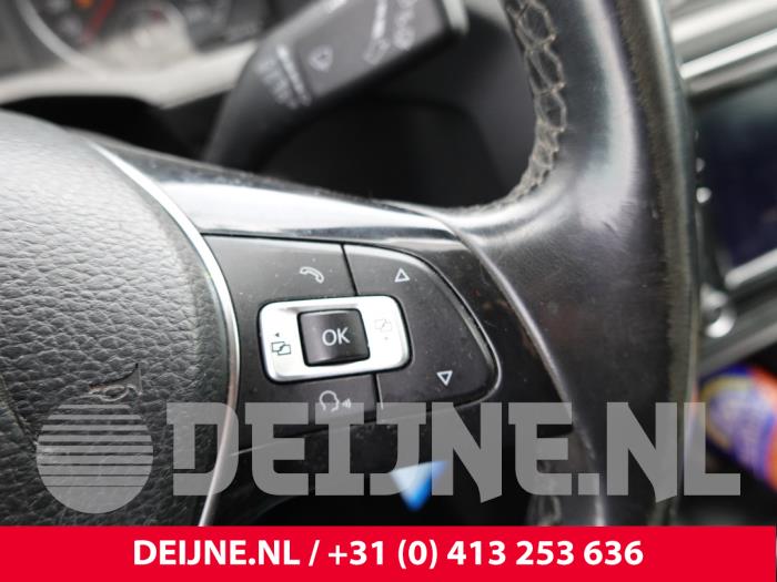 Volkswagen Caddy IV 2.0 TDI 102 Épave (2017, Blanc)