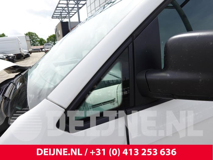 Volkswagen Caddy IV 2.0 TDI 102 Épave (2017, Blanc)