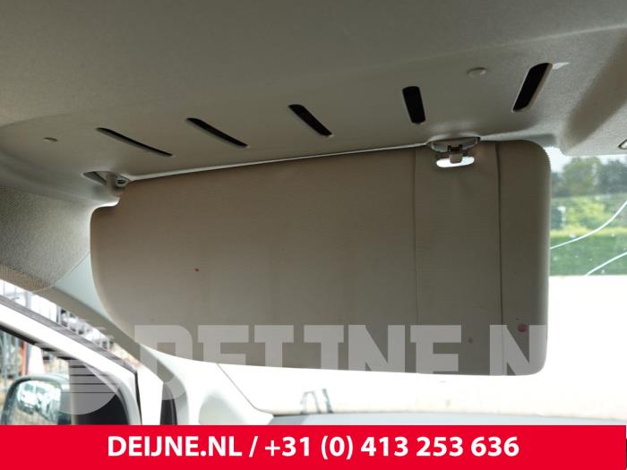 Volkswagen Caddy IV 2.0 TDI 102 Épave (2017, Blanc)