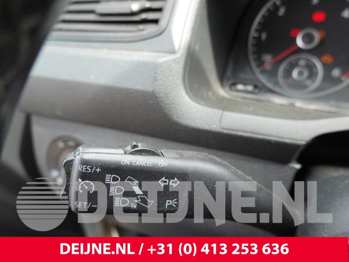 Volkswagen Caddy IV 2.0 TDI 102 Épave (2017, Blanc)