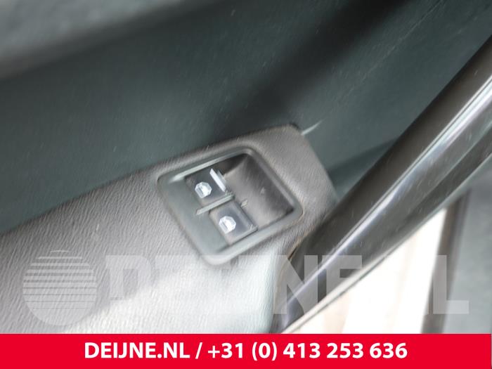Volkswagen Caddy IV 2.0 TDI 102 Épave (2017, Blanc)