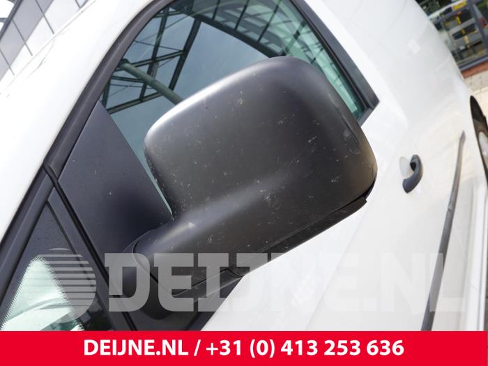 Volkswagen Caddy IV 2.0 TDI 102 Épave (2017, Blanc)