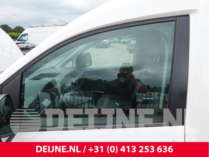 Volkswagen Caddy IV 2.0 TDI 75 Épave (2018, Blanc)
