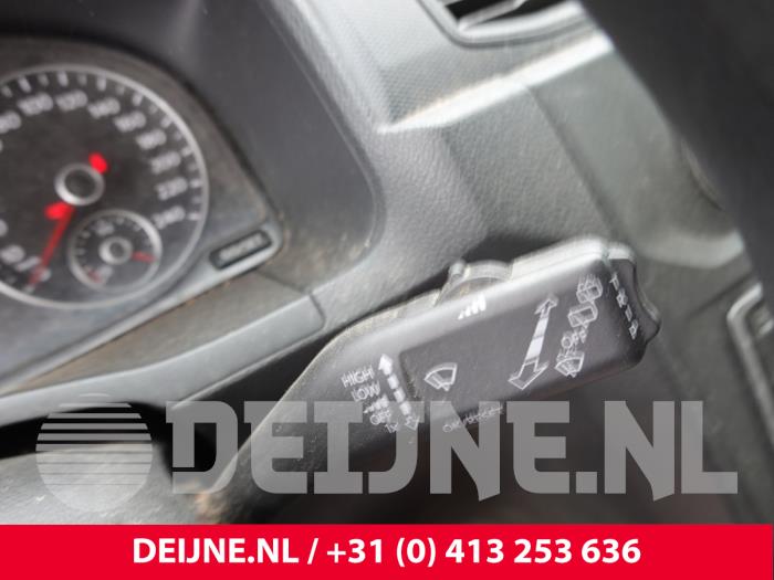 Volkswagen Caddy IV 2.0 TDI 75 Épave (2018, Blanc)