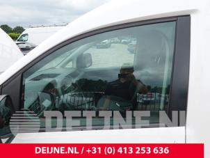 Volkswagen Caddy IV 2.0 TDI 75 Épave (2018, Blanc)