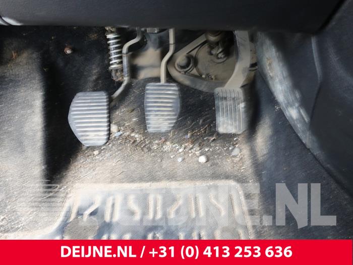 Peugeot Partner 1.6 HDI 90 Vehículo de desguace (2015, Blanco)