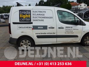 Peugeot Partner 1.6 HDI 90 Vehículo de desguace (2015, Blanco)