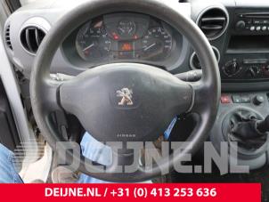 Peugeot Partner 1.6 HDI 90 Vehículo de desguace (2015, Blanco)
