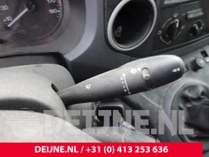 Peugeot Partner 1.6 HDI 90 Vehículo de desguace (2015, Blanco)