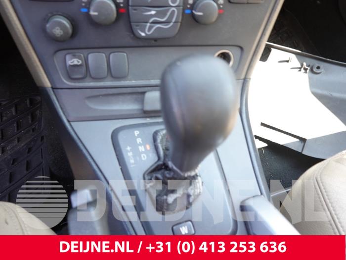 Volvo V70 2.4 T 20V AWD Vehículo de desguace (2000, Azul)