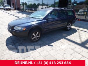 Volvo V70 2.4 T 20V AWD Vehículo de desguace (2000, Azul)