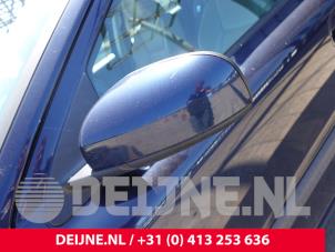 Volvo V70 2.4 T 20V AWD Vehículo de desguace (2000, Azul)