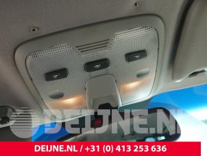 Volvo V70 2.4 T 20V AWD Vehículo de desguace (2000, Azul)