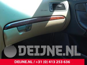 Volvo V70 2.4 T 20V AWD Vehículo de desguace (2000, Azul)