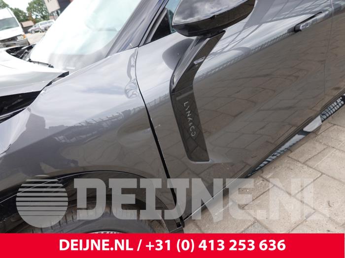 Lynk & Co 08 1.5 Core, More Vehículo de desguace (2025, Gris)